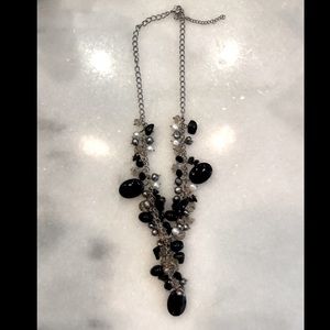 Stone, natural pearls and beaded necklace